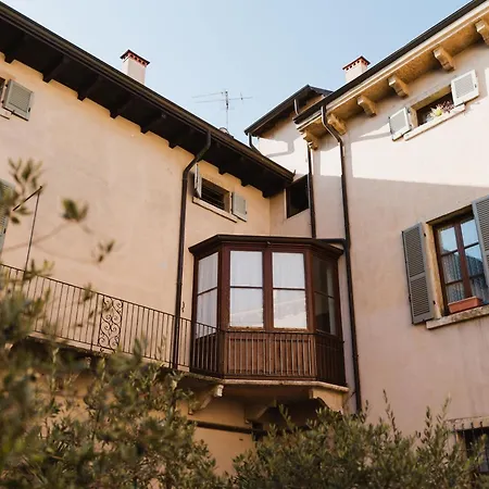 Διαμέρισμα Loft Artigliere Centro 120mq 4 *