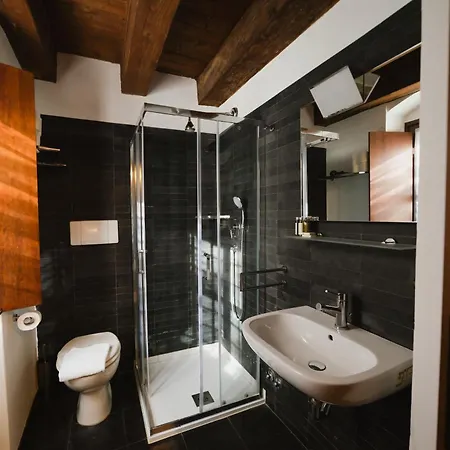 Loft Artigliere Centro 120mq 4 Daire