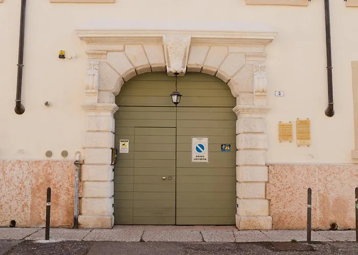 Apartment Loft Artigliere Centro 120mq 4