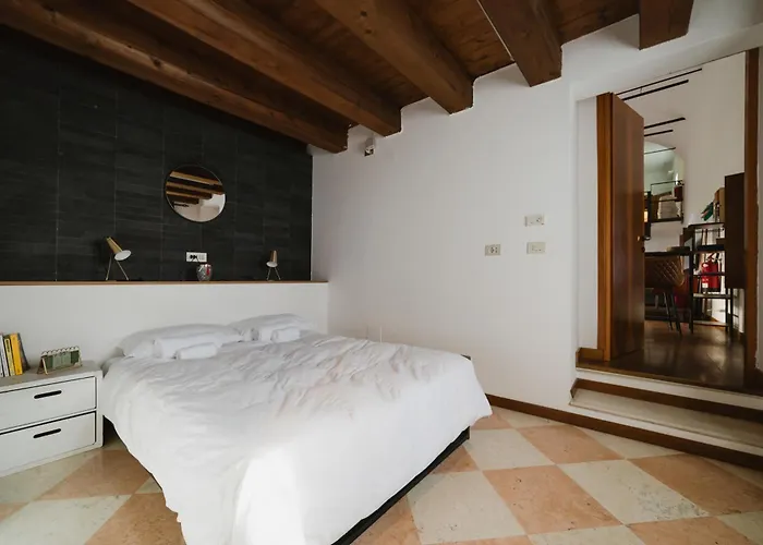 Apartment Loft Artigliere Centro 120mq 4 *